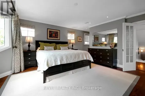 381 Third Avenue Ottawa ON K1S 2K4