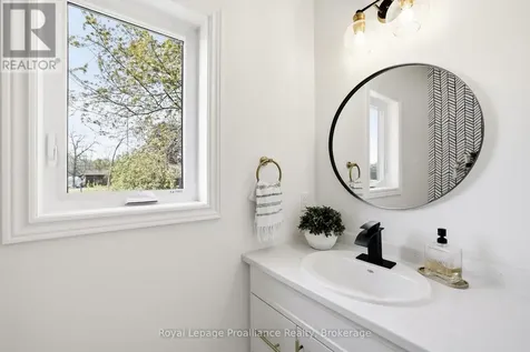35 Rabbit Road Brighton ON K0K 1H0