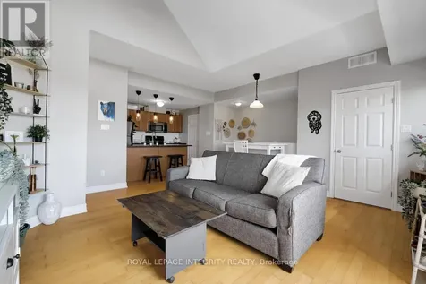 1105 Stittsville Main Street Ottawa ON K2S 0C8