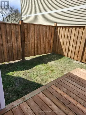 55 Fair Oaks Crescent Ottawa ON K2G 4W3