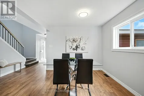 55 Fair Oaks Crescent Ottawa ON K2G 4W3
