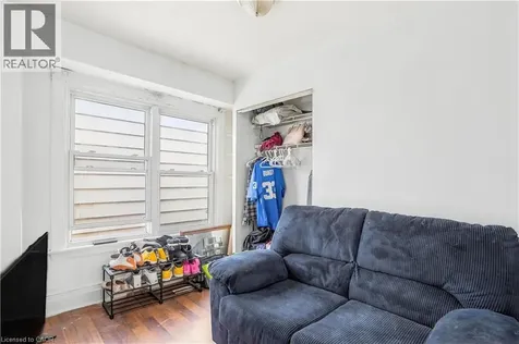 276 Roxborough Avenue Hamilton ON L8H 1P7