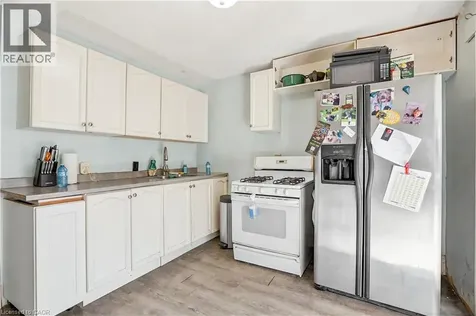 276 Roxborough Avenue Hamilton ON L8H 1P7