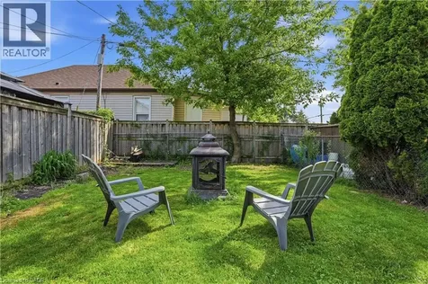 276 Roxborough Avenue Hamilton ON L8H 1P7