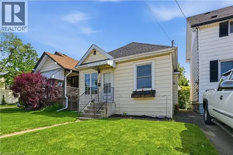 276 Roxborough Avenue Hamilton ON L8H 1P7