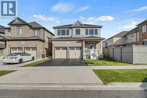 43 Sugar Trail Kitchener ON N2R 0S5
