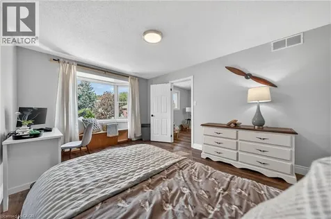 111 Hume Drive Cambridge ON N1T 1N3