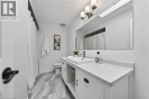 111 Hume Drive Cambridge ON N1T 1N3
