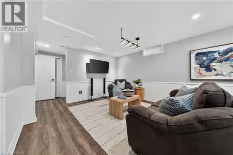 111 Hume Drive Cambridge ON N1T 1N3