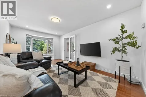 111 Hume Drive Cambridge ON N1T 1N3