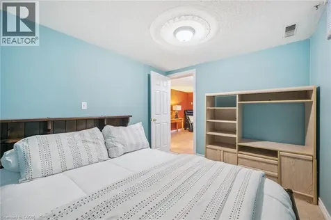 120 Lorraine Avenue Kitchener ON N2B 2N2