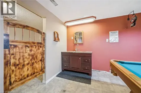 120 Lorraine Avenue Kitchener ON N2B 2N2
