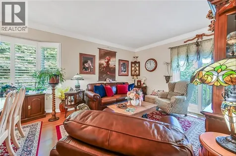 20 Kitty Murray Lane Ancaster ON L9K 1L7