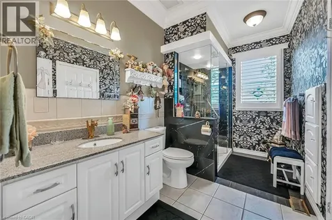 20 Kitty Murray Lane Ancaster ON L9K 1L7
