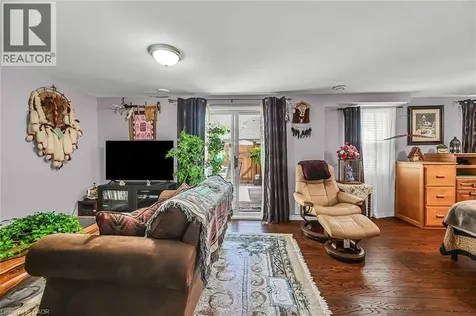20 Kitty Murray Lane Ancaster ON L9K 1L7