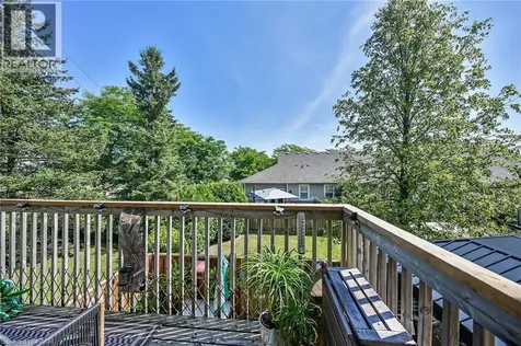 20 Kitty Murray Lane Ancaster ON L9K 1L7