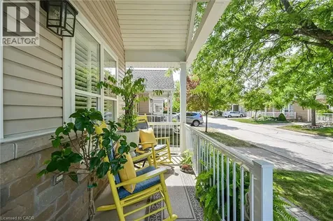 20 Kitty Murray Lane Ancaster ON L9K 1L7