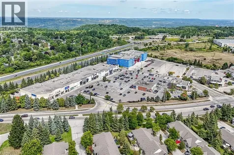 20 Kitty Murray Lane Ancaster ON L9K 1L7