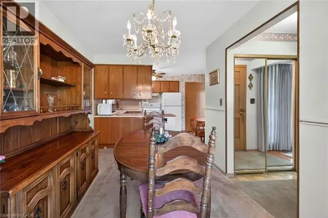 38 Tyrone Drive Hamilton ON L9C 2M7