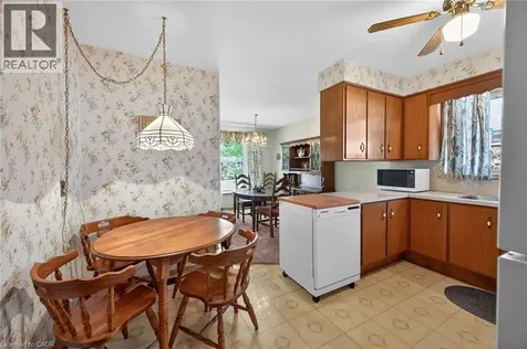38 Tyrone Drive Hamilton ON L9C 2M7