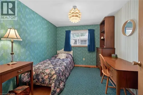 38 Tyrone Drive Hamilton ON L9C 2M7