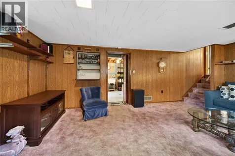 38 Tyrone Drive Hamilton ON L9C 2M7