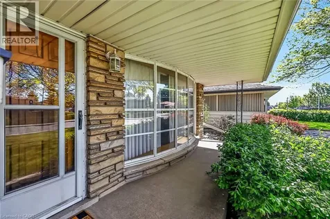 38 Tyrone Drive Hamilton ON L9C 2M7