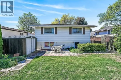 38 Tyrone Drive Hamilton ON L9C 2M7