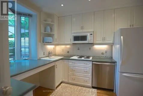 51 Fairfield Road Toronto (mount Pleasant East) ON M4P 1T1