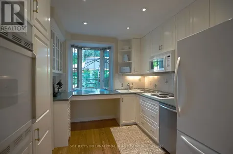 51 Fairfield Road Toronto (mount Pleasant East) ON M4P 1T1