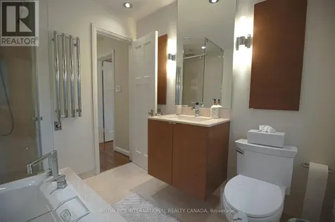 51 Fairfield Road Toronto (mount Pleasant East) ON M4P 1T1