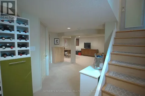 51 Fairfield Road Toronto (mount Pleasant East) ON M4P 1T1