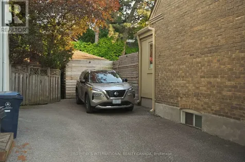 51 Fairfield Road Toronto (mount Pleasant East) ON M4P 1T1