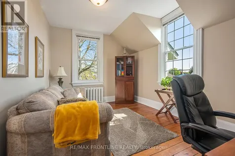 2 George Street North Smiths Falls ON K7A 1X9