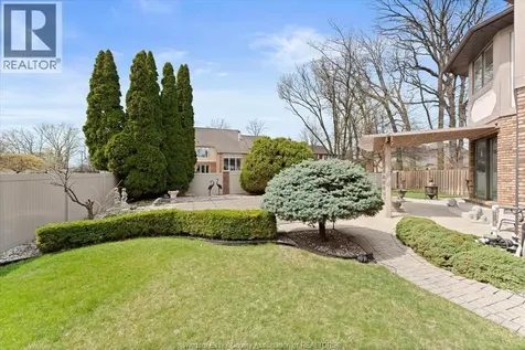268 Majestic Drive Lakeshore ON N8N 4K7