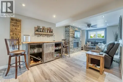 411 Rosewood Drive Lakeshore ON N8L 1B9