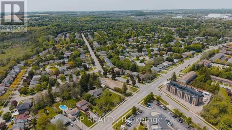 62 Bechtel Drive Kitchener ON N2P 1S8