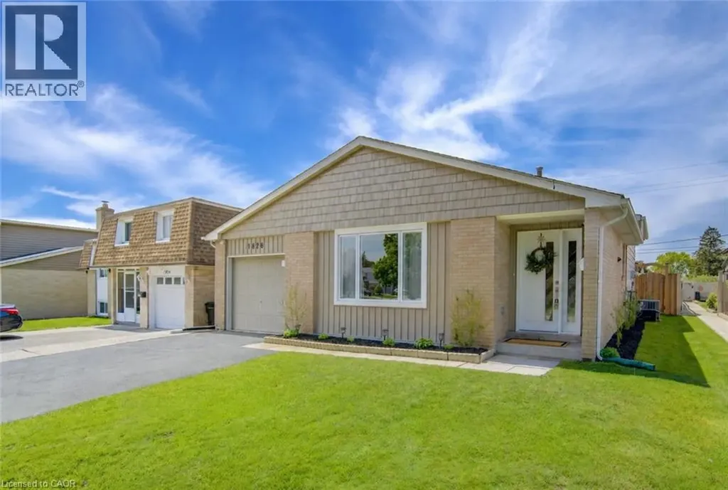 1828 Earlwood Drive Cambridge ON N3H 5A3
