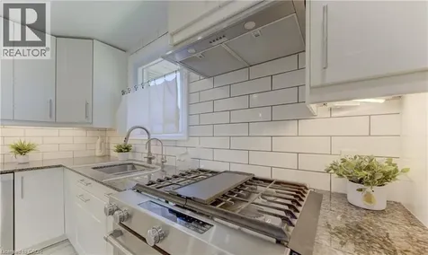 1828 Earlwood Drive Cambridge ON N3H 5A3