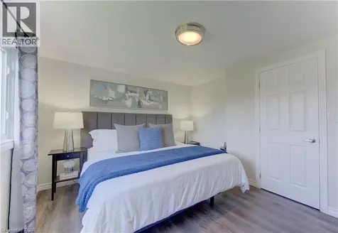 1828 Earlwood Drive Cambridge ON N3H 5A3
