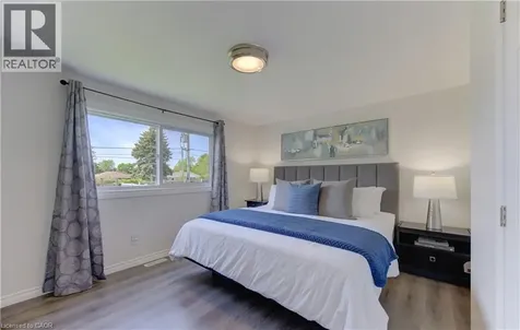 1828 Earlwood Drive Cambridge ON N3H 5A3