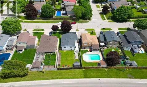 1828 Earlwood Drive Cambridge ON N3H 5A3