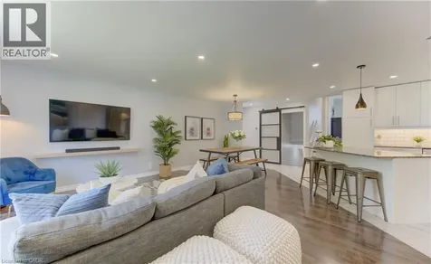 1828 Earlwood Drive Cambridge ON N3H 5A3
