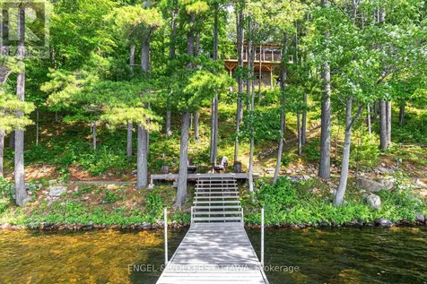 216 Connies Lane Rideau Lakes ON K0G 1X0