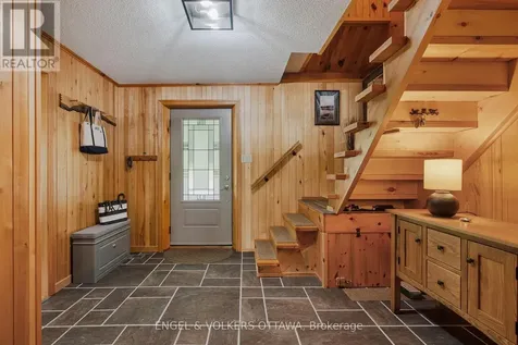 216 Connies Lane Rideau Lakes ON K0G 1X0