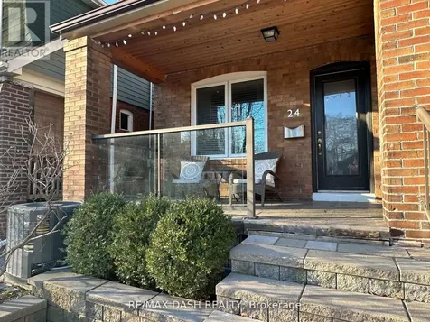 24 Berkshire Avenue Toronto (south Riverdale) ON M4M 2Z6