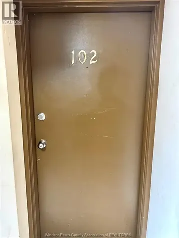 2035 University Avenue West Windsor ON N9B 1E1