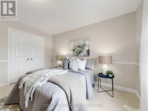 75 Quaker Village Drive Uxbridge ON L9P 1A3