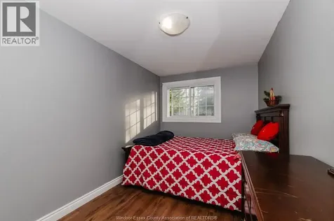 3018 Grandview Street Windsor ON N8T 2L9