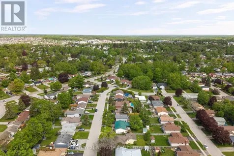 10 Andrea Crescent Orillia ON L3V 6W5